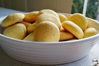 biscoitos de fubá